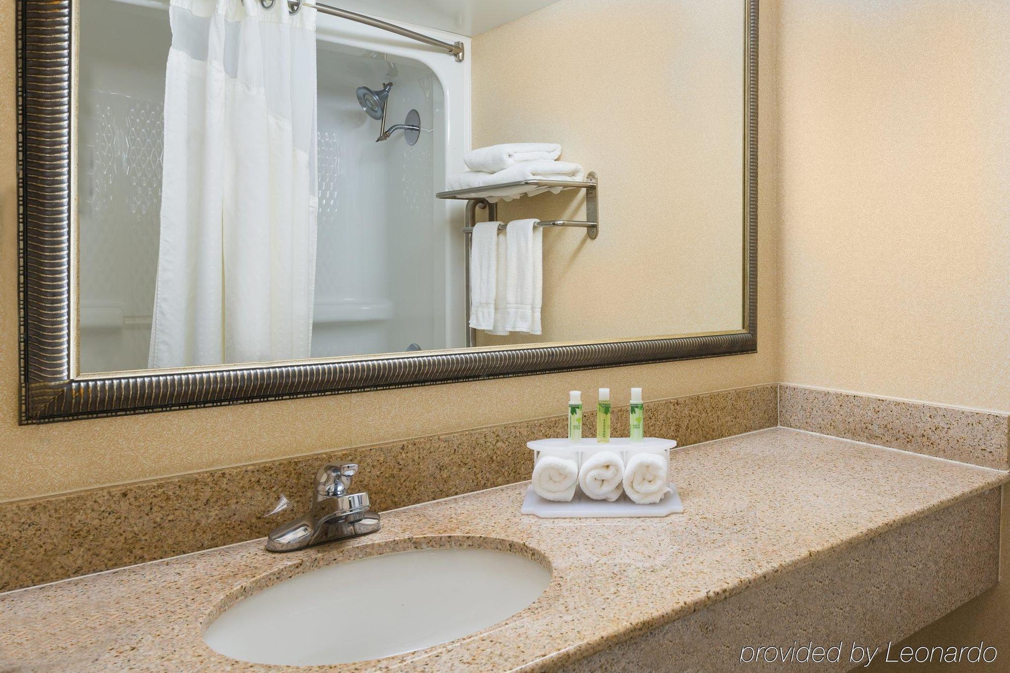 Holiday Inn Express Richmond-Mechanicsville By Ihg Extérieur photo